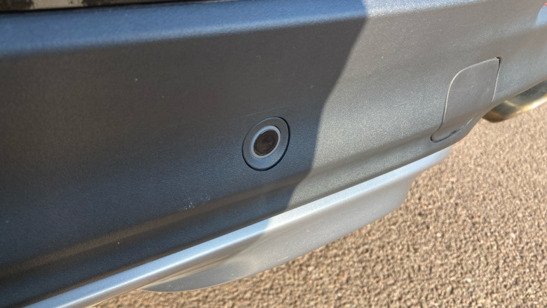 MG Hs 1.5 T-GDI Exclusive 5dr DCT Petrol Hatchback